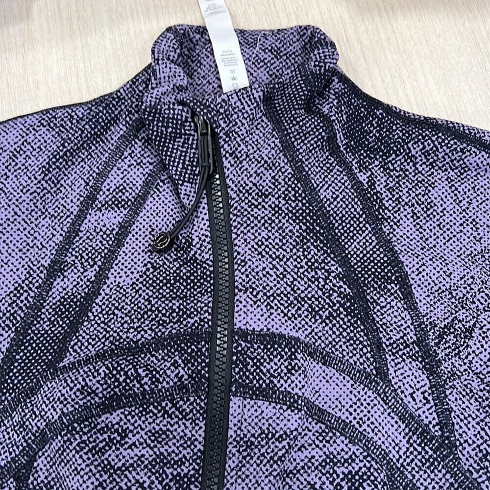 Lululemon define jacket - Picture 2 of 3